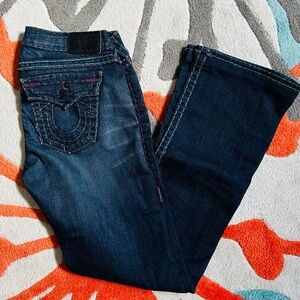 True Religion bootcut Dark Wash Denim Jeans with Unique purple stitching Sz 29